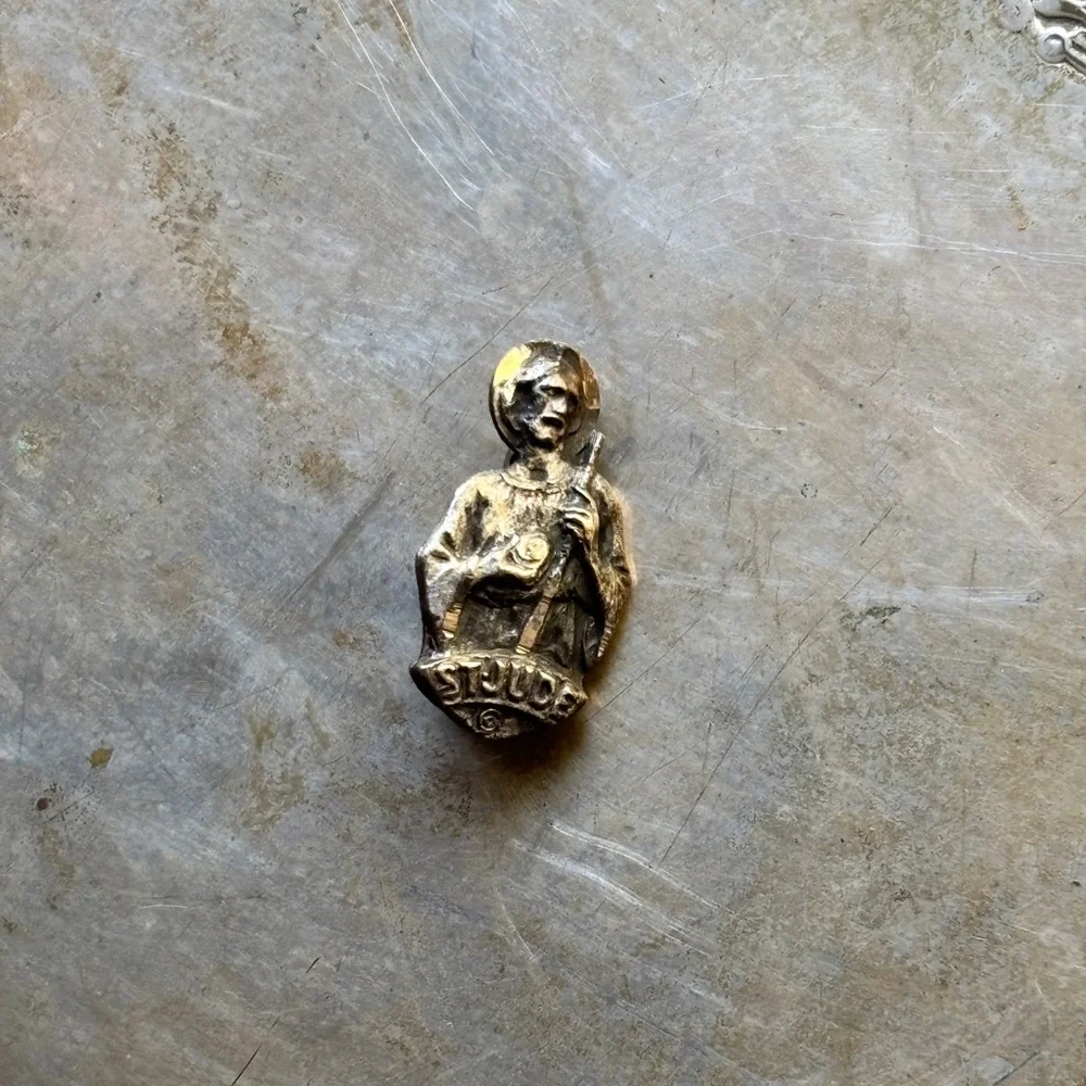St. Jude Pin - Picture 1 of 3